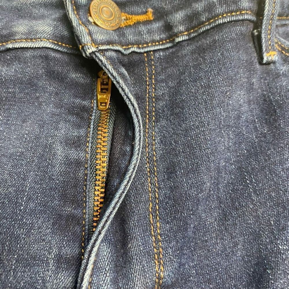 LEVI STRAUSS & CO Women’s Dark Wash Mid Rise Skinny Jeans Size 18 Inseam 30” - Picture 7 of 9
